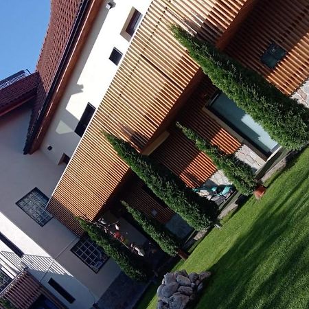 Casa Borgo Hotel Brasov Bagian luar foto